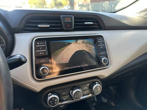 2021 Nissan Versa SV