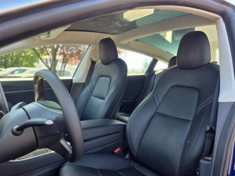 2020 Tesla Model 3 Standard Range Plus