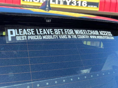 2025 Toyota Sienna LE 8-Passenger