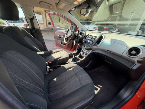 2012 Chevrolet Sonic LT