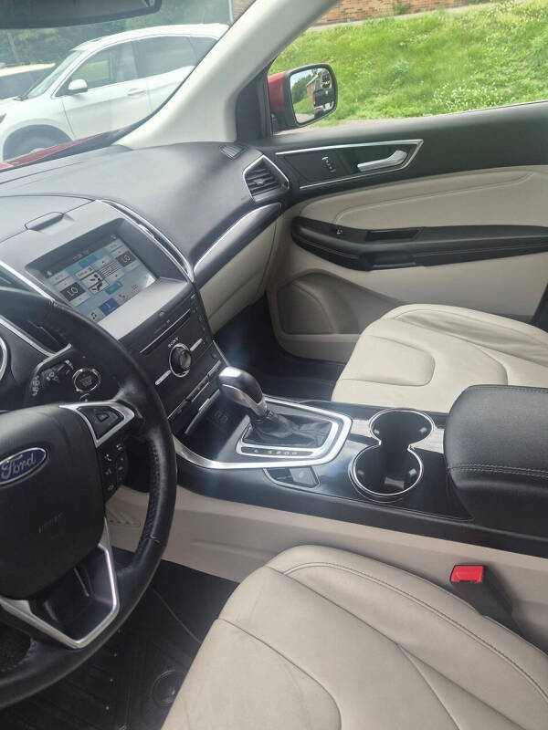 2016 Ford Edge Titanium