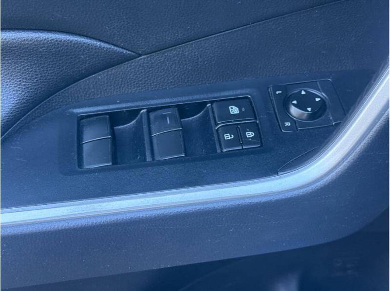 2019 Toyota RAV4 Hybrid XLE