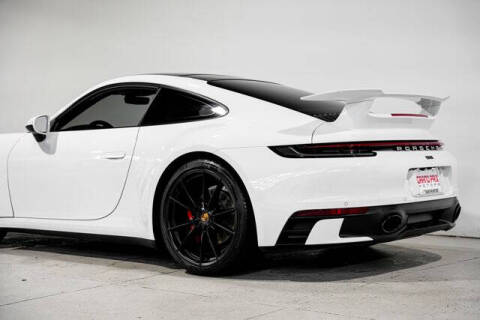 2020 Porsche 911 Carrera