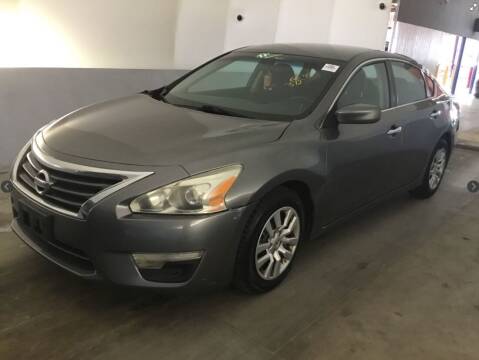 2014 Nissan Altima for sale at Affordable Auto Sales in Carbondale IL