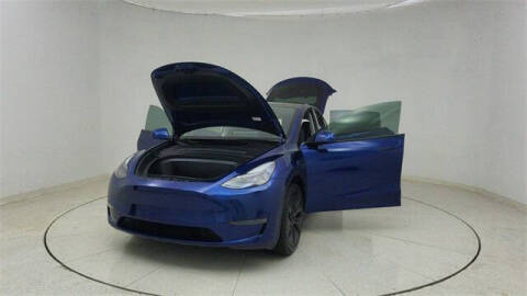 2025 Tesla Model Y Long Range