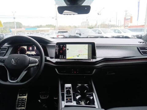 2024 Volkswagen Atlas Cross Sport SEL Premium R-Line 4Motion