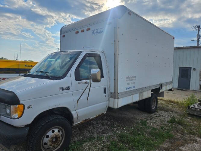 2002 Ford E-Series E-350 SD