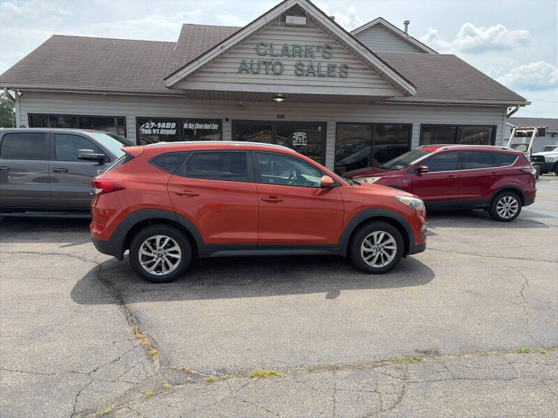 2016 Hyundai Tucson SE