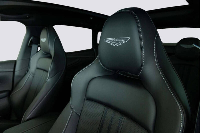 2026 Aston Martin DBX 707