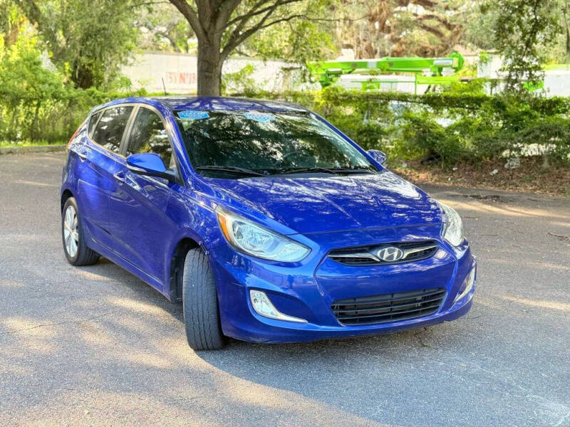 2013 Hyundai Accent SE