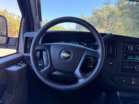 2016 Chevrolet Express LT 3500