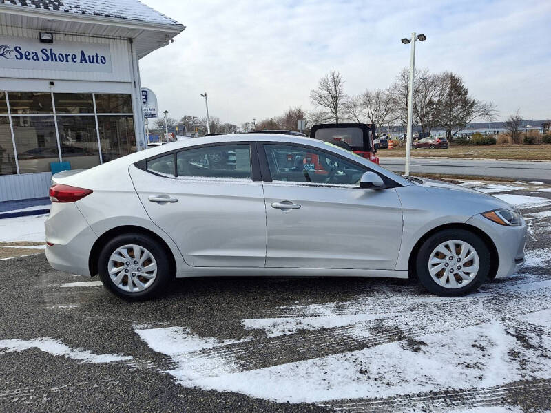 2017 Hyundai Elantra
