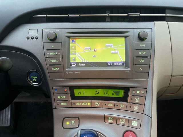 2014 Toyota Prius Five