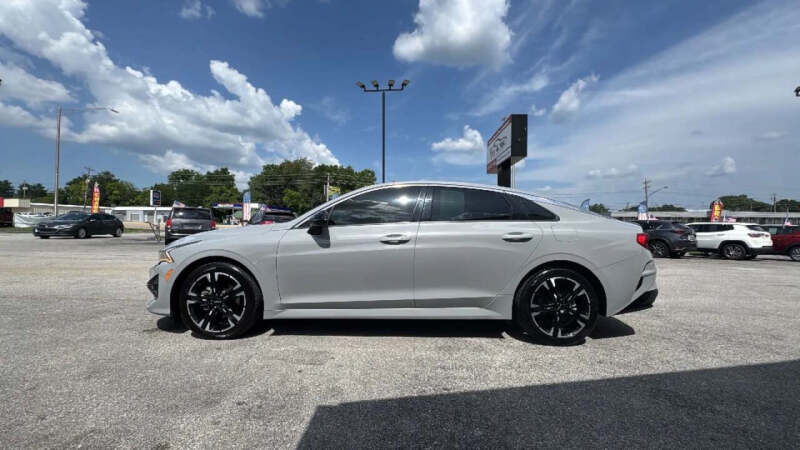 2022 Kia K5