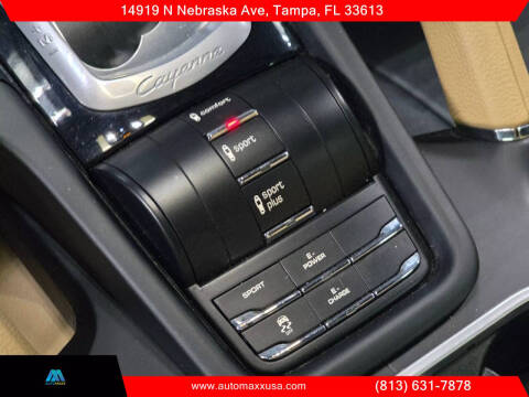 2017 Porsche Cayenne S E-Hybrid Platinum Edition