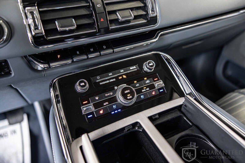 2020 Lincoln Navigator Black Label