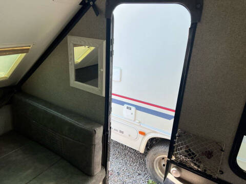 2019 Flagstaff Camping Trailer