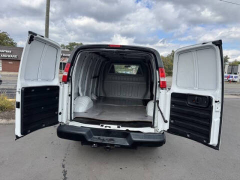 2021 Chevrolet Express 2500