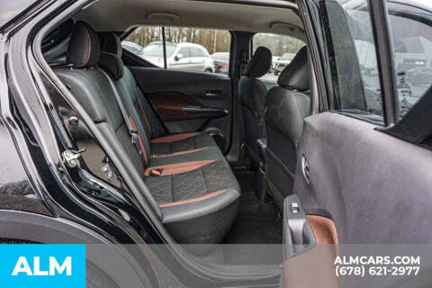 2020 Nissan Kicks SR