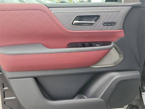 2025 Infiniti QX80 Autograph