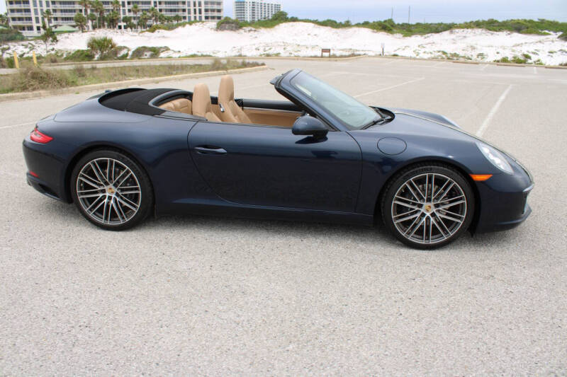 2018 Porsche 911 Carrera