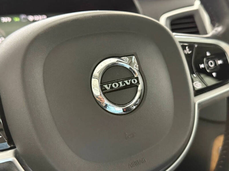2021 Volvo XC90 T5 Momentum
