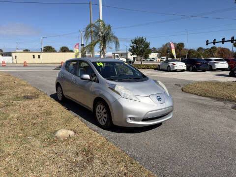 2014 Nissan LEAF S