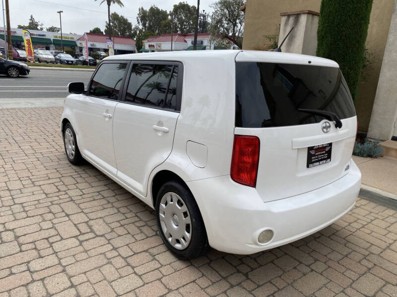 2008 Scion xB
