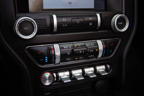 2020 Ford Mustang EcoBoost