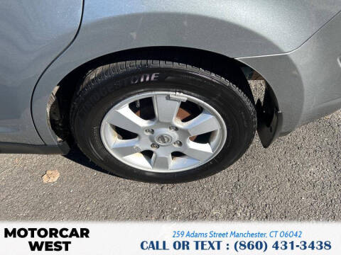 2009 Nissan Versa 1.8 S