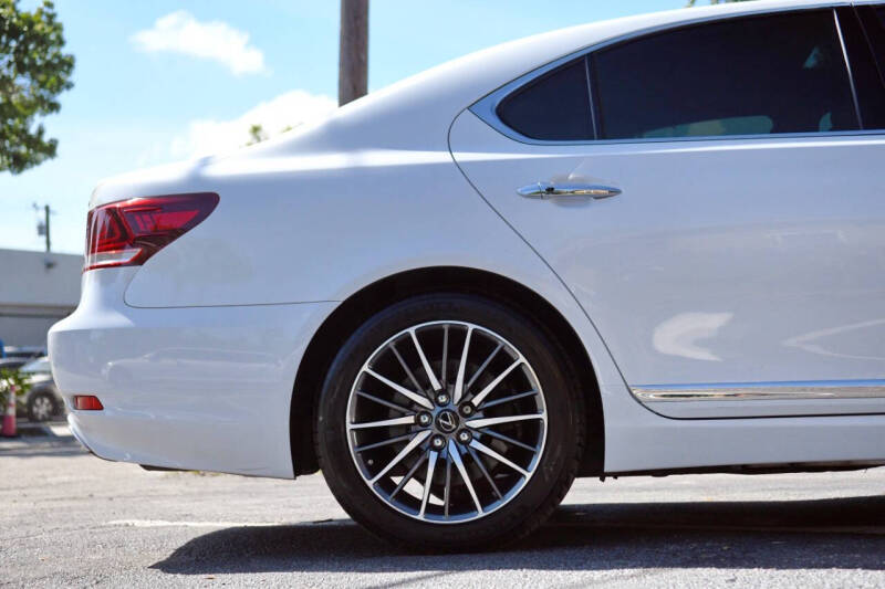 2013 Lexus LS 460