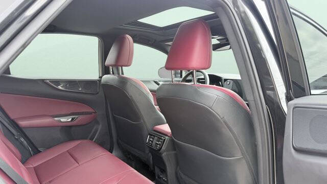 2025 Lexus NX 350h Premium