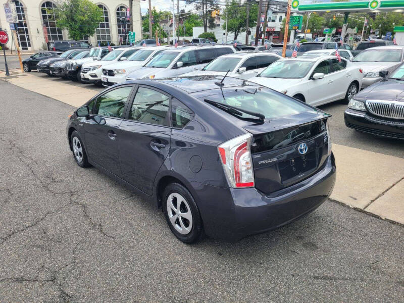 2015 Toyota Prius Four