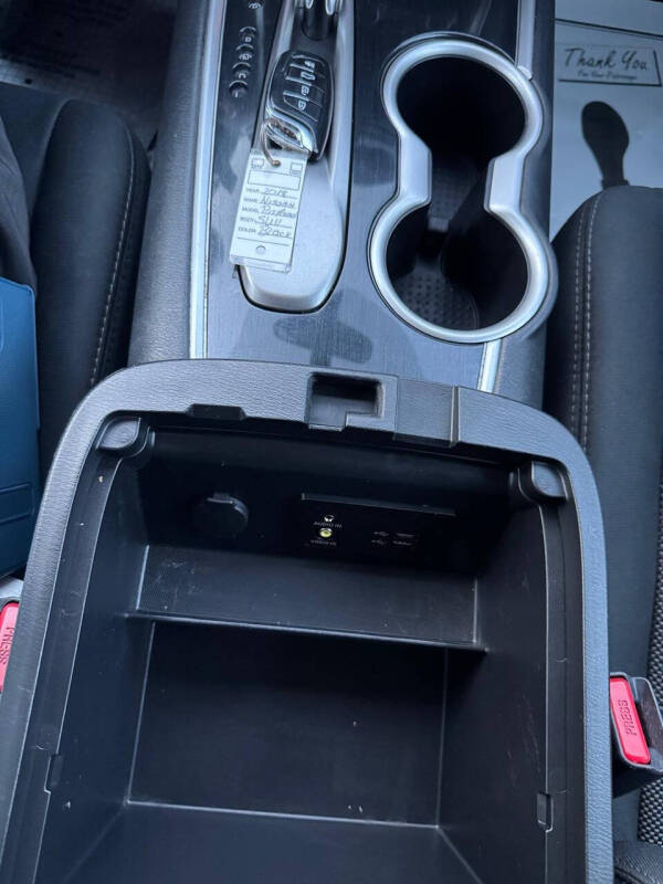 2018 Nissan Pathfinder SV