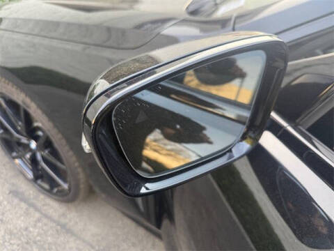 2023 BMW 8 Series 840i