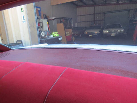 1977 Ford Thunderbird