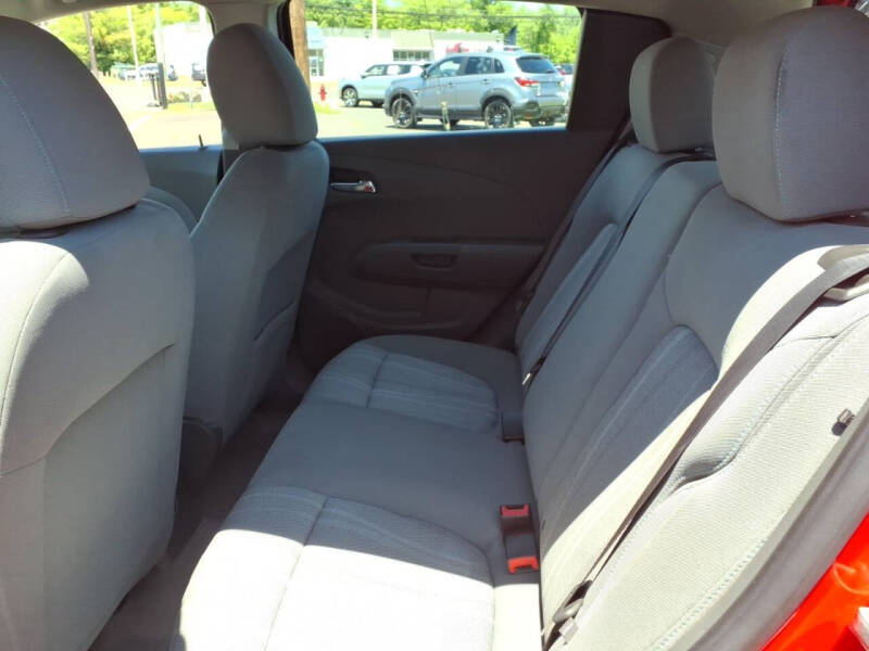 2016 Chevrolet Sonic LT Auto