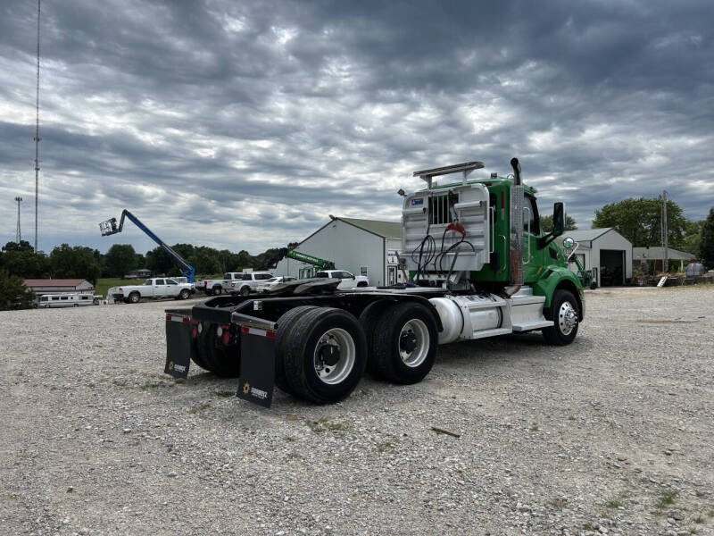 2020 Peterbilt 579 Road Tractor