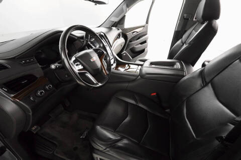 2019 Cadillac Escalade Luxury