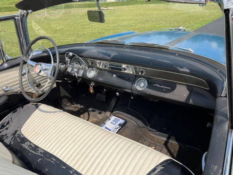 1955 Pontiac Star Chief