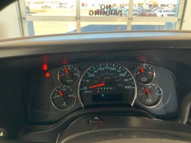 2025 Chevrolet Express 3500