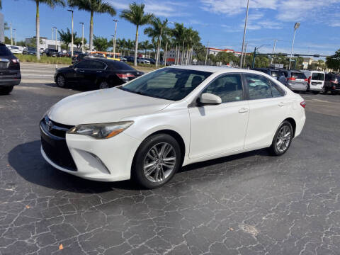 2017 Toyota Camry SE