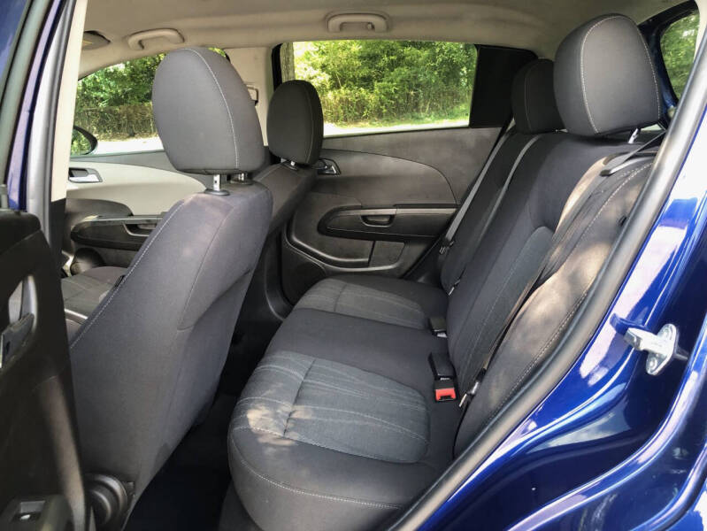 2013 Chevrolet Sonic LT Manual