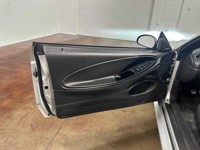 2001 Ford Mustang SVT Cobra