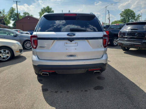 2016 Ford Explorer Sport
