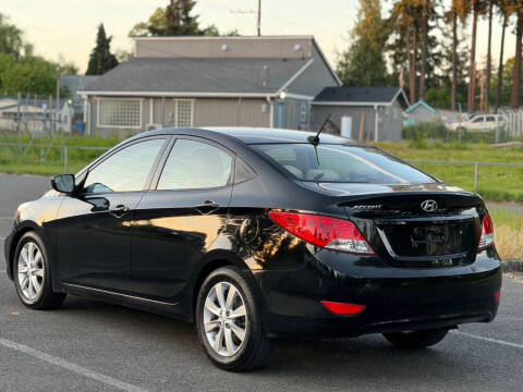 2014 Hyundai Accent GLS
