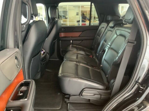 2019 Lincoln Navigator Select