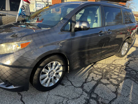 2011 Toyota Sienna LE 7-Passenger