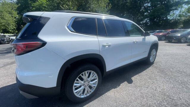 2025 GMC Acadia Elevation