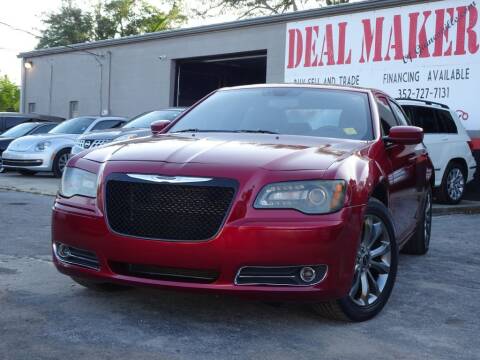 2014 Chrysler 300 for sale at Deal Maker of Gainesville in Gainesville FL
